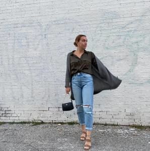 Meet your Posher, Julia